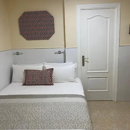 Apartamento Dona Encarna * قرطبة